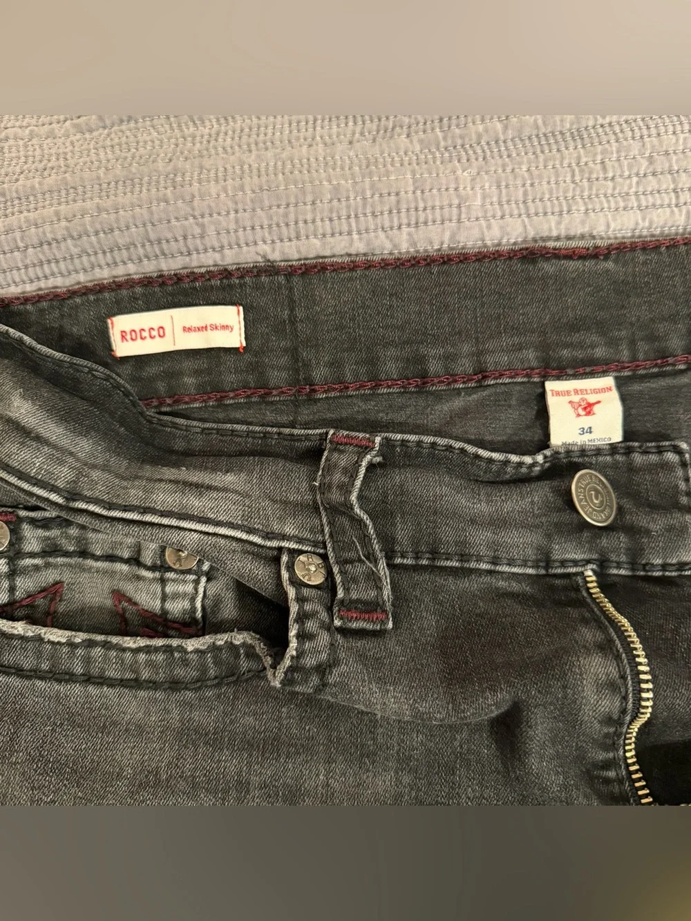 True Religion Men’s Black Relaxed Skinny Jeans Size 34 Rocco Big T